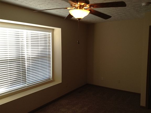 4th image of 434 Little Creek Dr