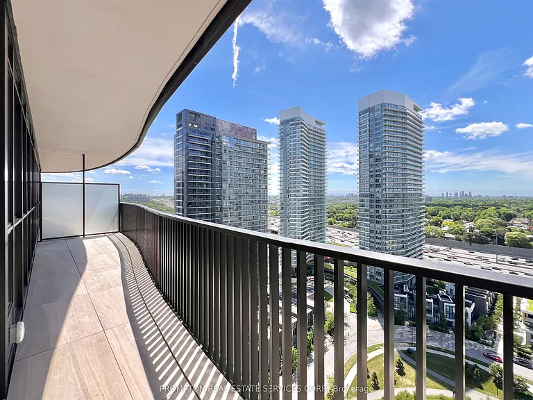 68 Esther Shiner Blvd #2016 — Photo 11