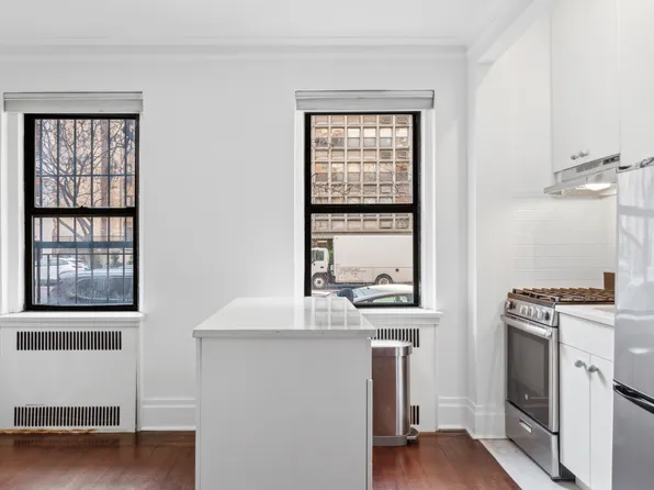 125 West 96th Street image 3 of 5