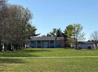 423 Sample Rd, Oxford, OH