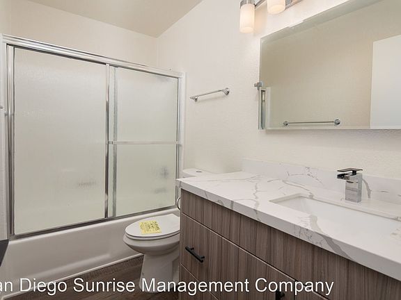 3rd image of 3846 35th St APT 1