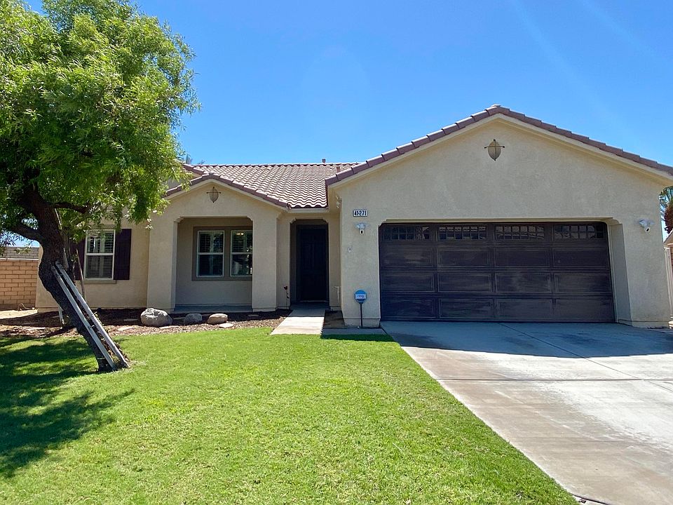 1st image of 41271 Langley Ct