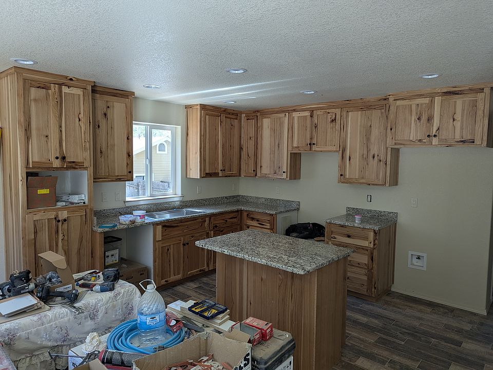 1st image of 422 N Washington Dr