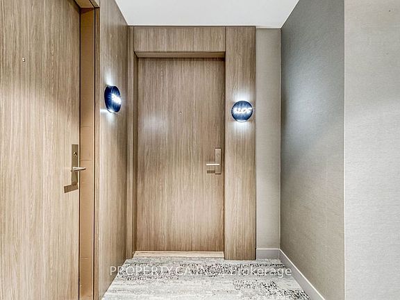 5th image of 161 Roehampton Ave #3205