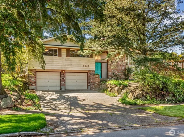 9637 42nd Avenue NE, Seattle, WA 98115