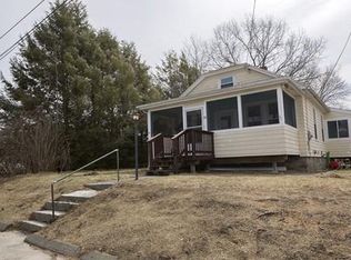 10 George St, Webster, MA 01570