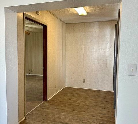 5th image of 1304 N Fort St