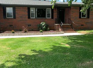 2012 Fairview Rd, Gadsden, AL 35904