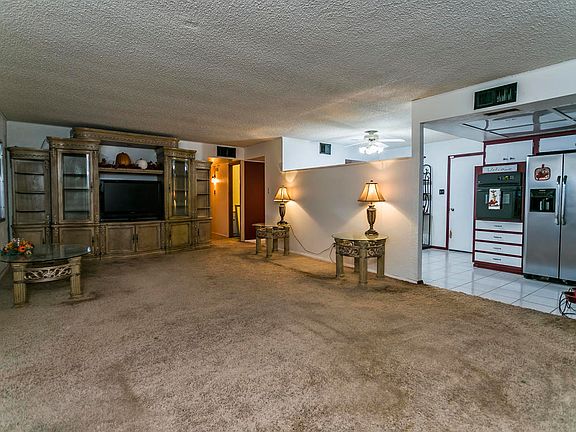 5th image of 7915 W Avalon Dr