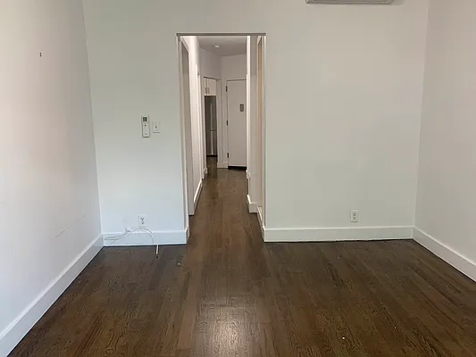 Rented by Flatiron Real Estate Advisors LLC | media 9