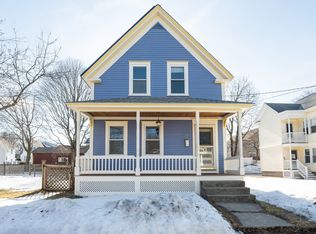 38 Starbird St, Lowell, MA 01854
