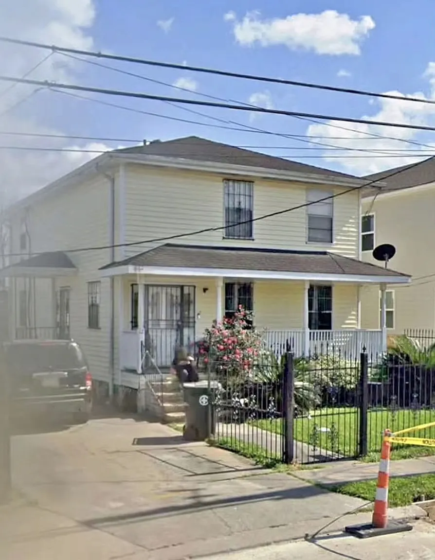 3 bed, 2.5 bath, 2100 sqft, $1,700 — Photo 1