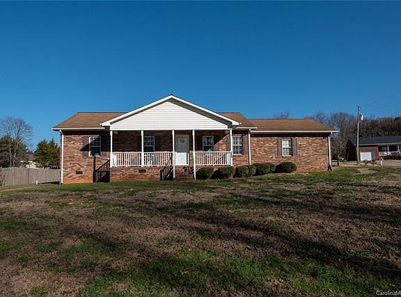 3rd image of 2055 Carburg Ct