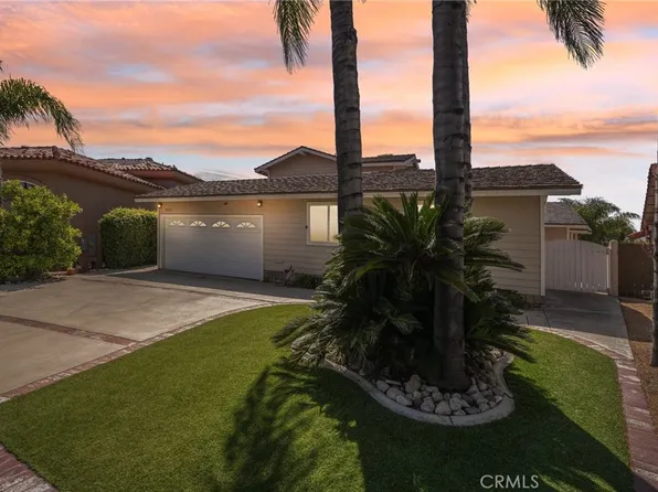 30153 Boat Haven Dr, Canyon Lake, CA 92587