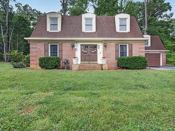 3rd image of 15754 Monticello Dr