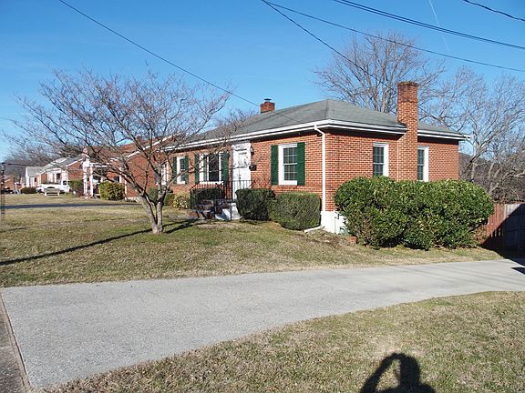 4th image of 3807 Bohon St NE