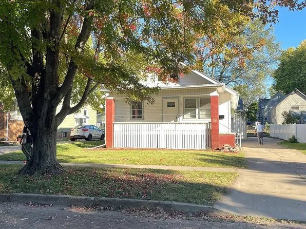 1105 E Kansas St, Peoria, IL 61603