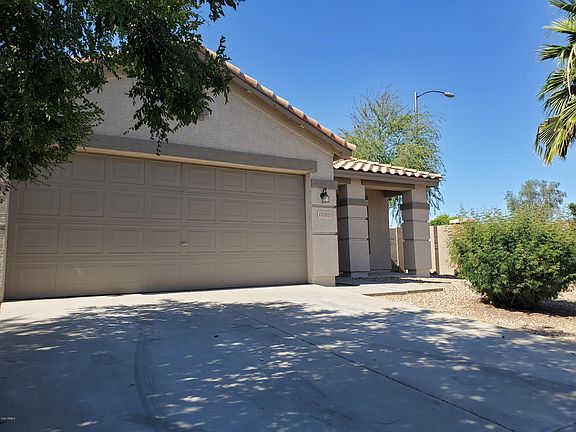 3rd image of 15702 W Watson Ln