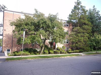 6-12 Hillside Ave #2H, Nutley, NJ, 07110