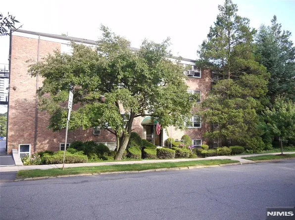 6-12 Hillside Ave #2H, Nutley, NJ 07110