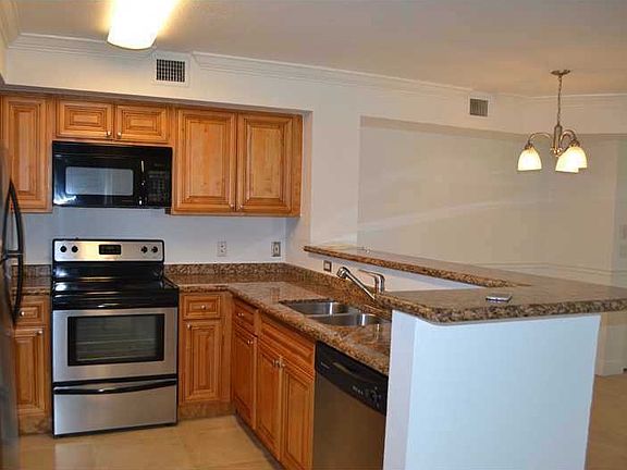 4th image of 12124 Saint Andrews Pl APT 204