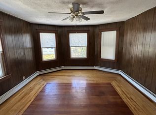 24 Joyce St APT 3, Webster, MA 01570