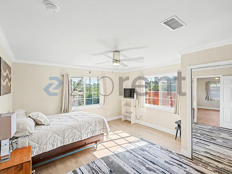 3419 Holyoke Dr — Photo 11