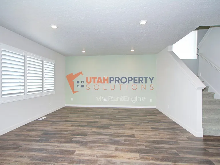 2697 N Snowberry Dr — Photo 4