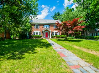 1544 Asylum Ave, West Hartford, CT 06117