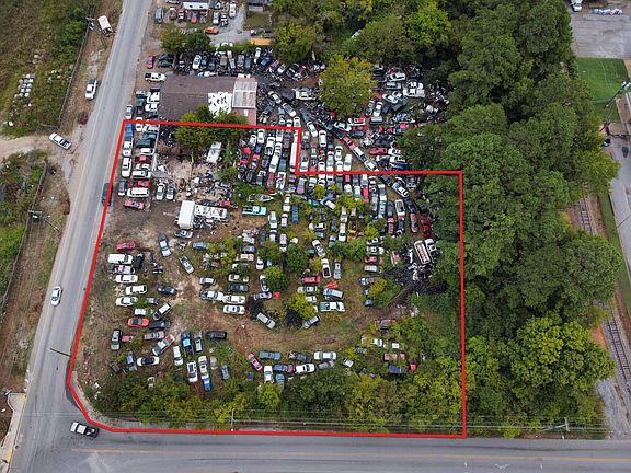 2nd image of 500 Workman Rd