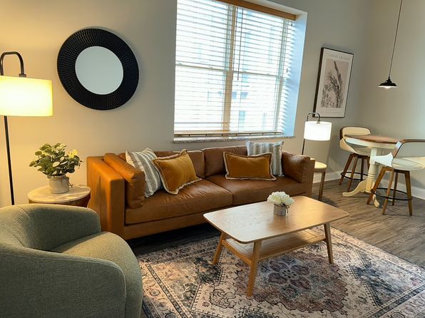 622 Wabash Ave #303