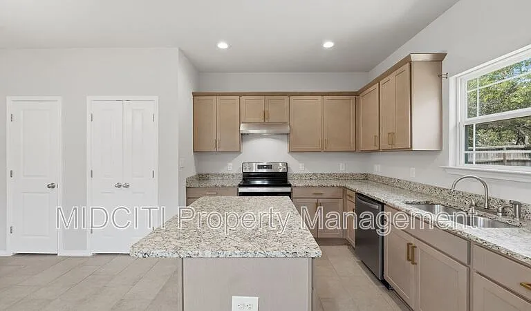 1035 Cedar Grove Trl — Photo 7