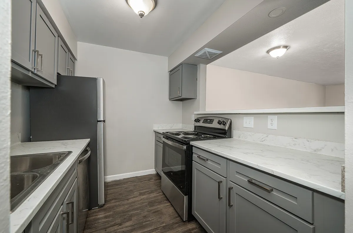 Kitchen - Velo Apartments Spokane