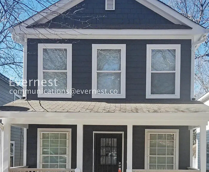 1153 Smith St SW — Photo 2