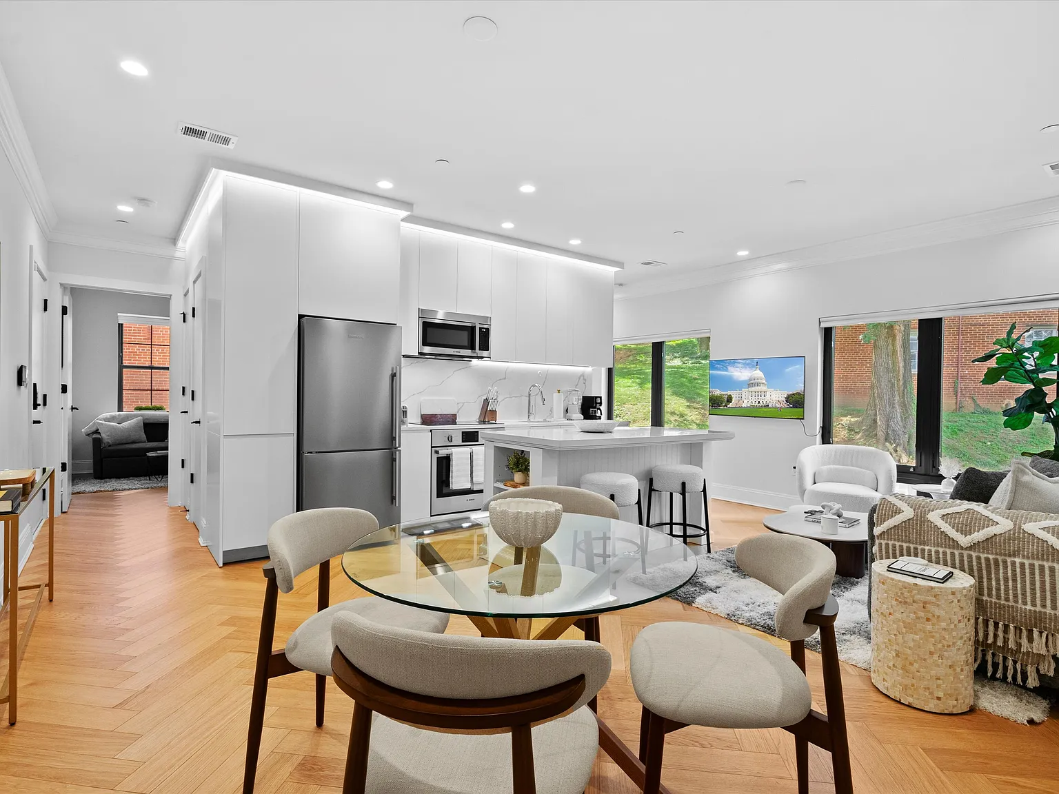 2 bed, 760 sqft, $3,540 — Photo 1