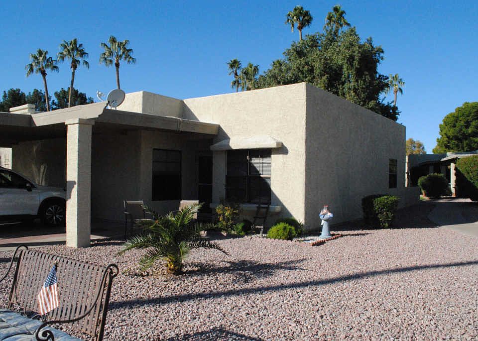 1st image of 650 S Desert Flower Dr