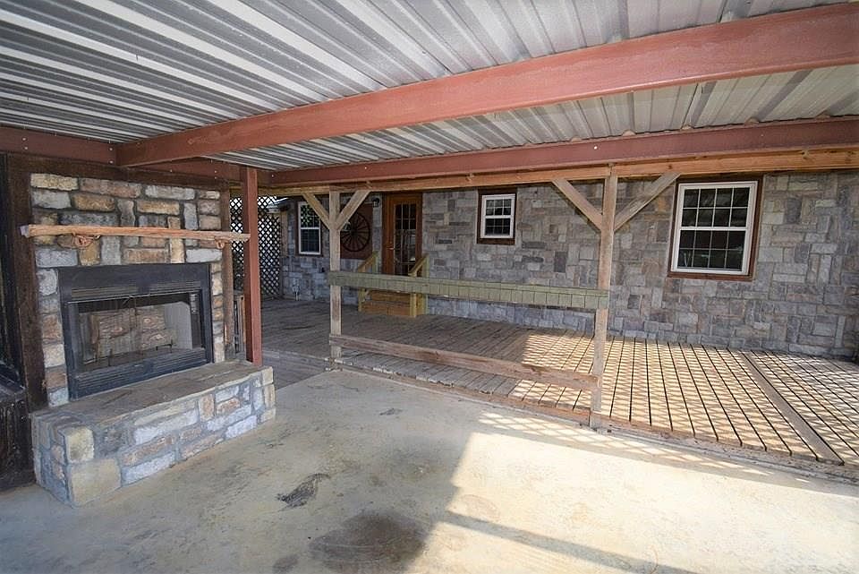 1st image of 6699 Smoke Ln