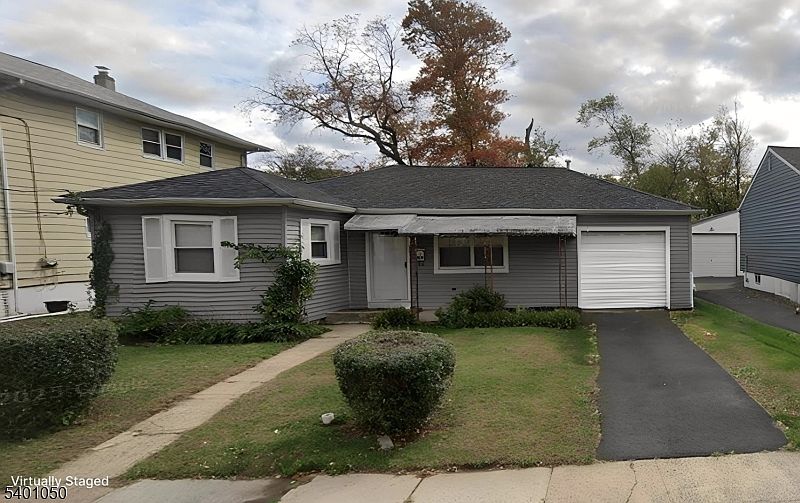 1st image of 877 E Hazelwood Ave