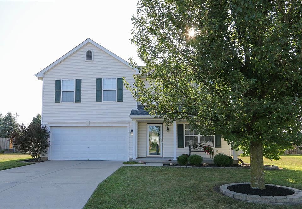 1st image of 640 Cantor Pl