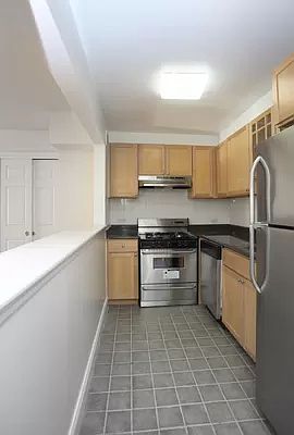 2nd image of 3880 Orloff Ave APT 5D