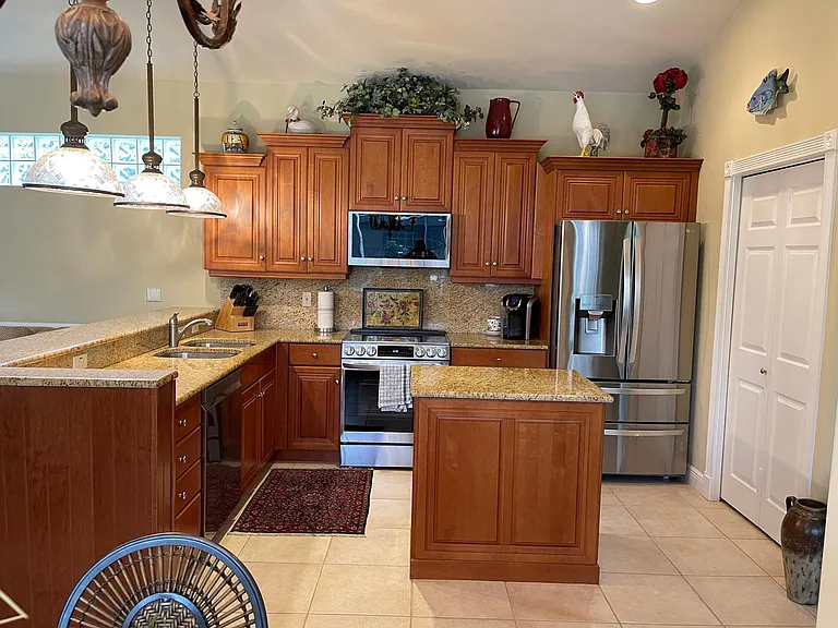 25043 Pinewater Cove Ln — Photo 10