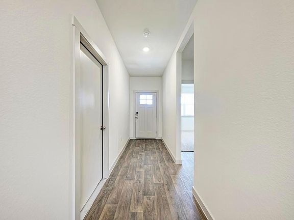 5th image of 115 Krause Springs Dr