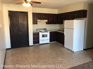 100 14th St NW APT 8, Mandan, ND 58554
