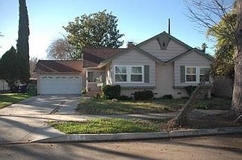 2nd image of 6615 Glade Ave