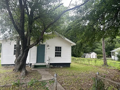 701 Pawley St Photo 1