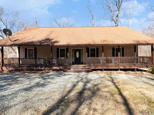 247 Anchor Dr, Bracey, VA 23919