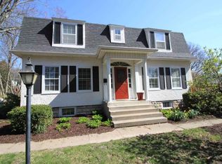 1711 21st St, Rock Island, IL 61201