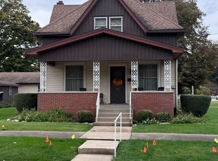 102 S 4th Ave, Streator, IL 61364