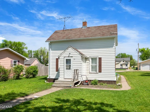 20 5th Ave SE, Mayville, ND 58257