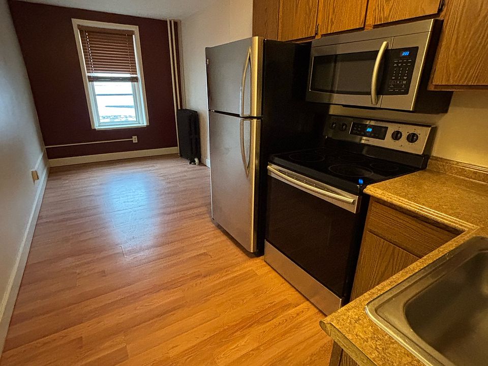 1st image of 315 N 3rd Ave E #205